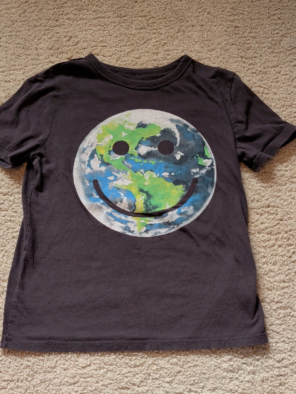GAP Black Short-Sleeve Tee with Earth Smile Graphic